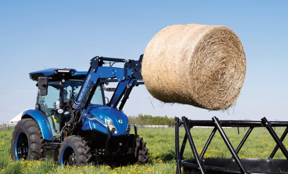 Фото T4-Electric-Power-Tractor New Holland